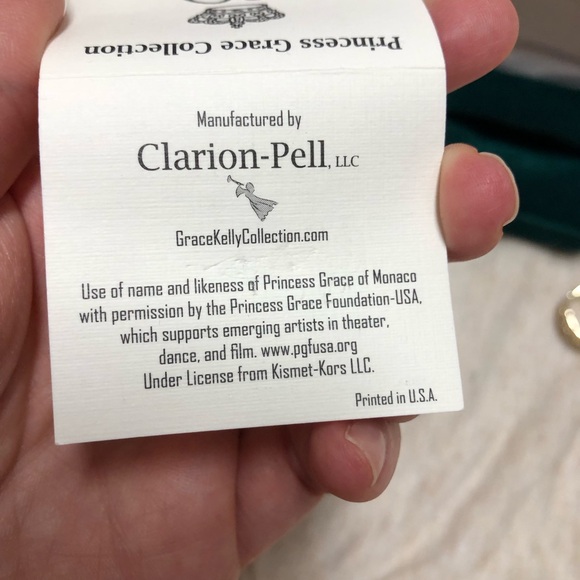 Grace Kelly Princess of Monaco Replica Ring - Picture 7 of 8